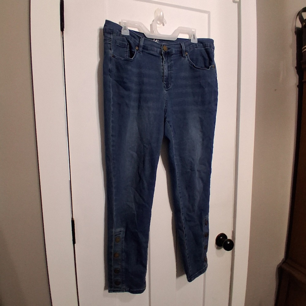 DG2 by Diane Gilman Jeans Womens 16 Blue Button Hem Skinny Stretch Denim Casual